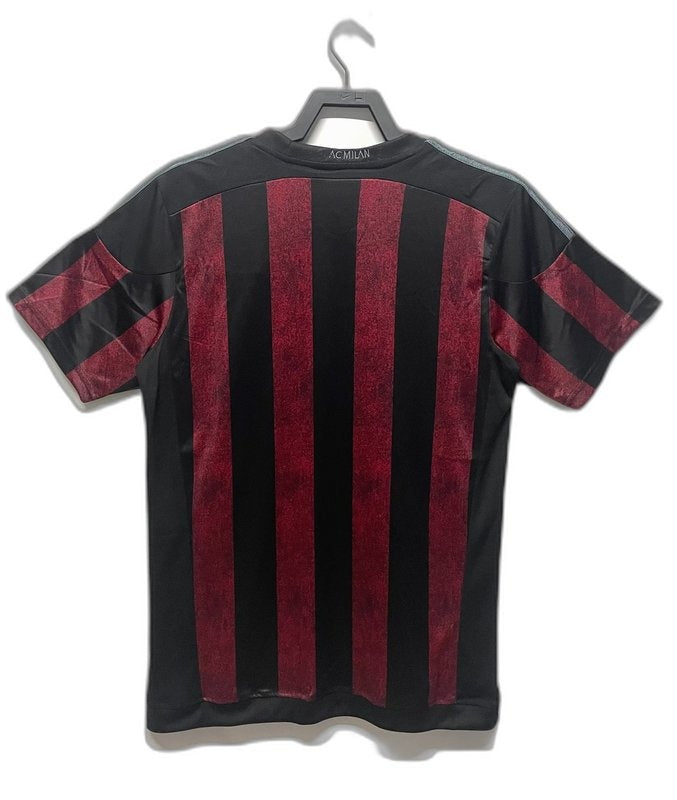 Camiseta local del AC Milan 15/16 I - Versión retro