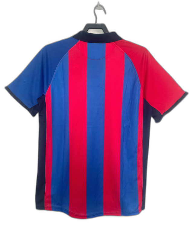 Camiseta local del Barcelona 01/02 I - Versión retro