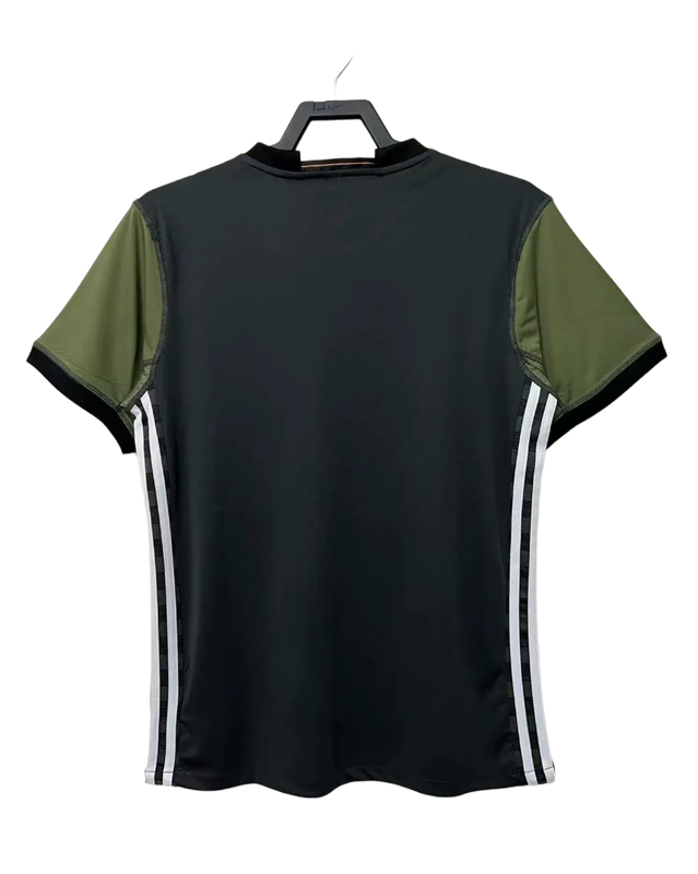 Camiseta de visitante de Alemania 2016 II (versión retro)