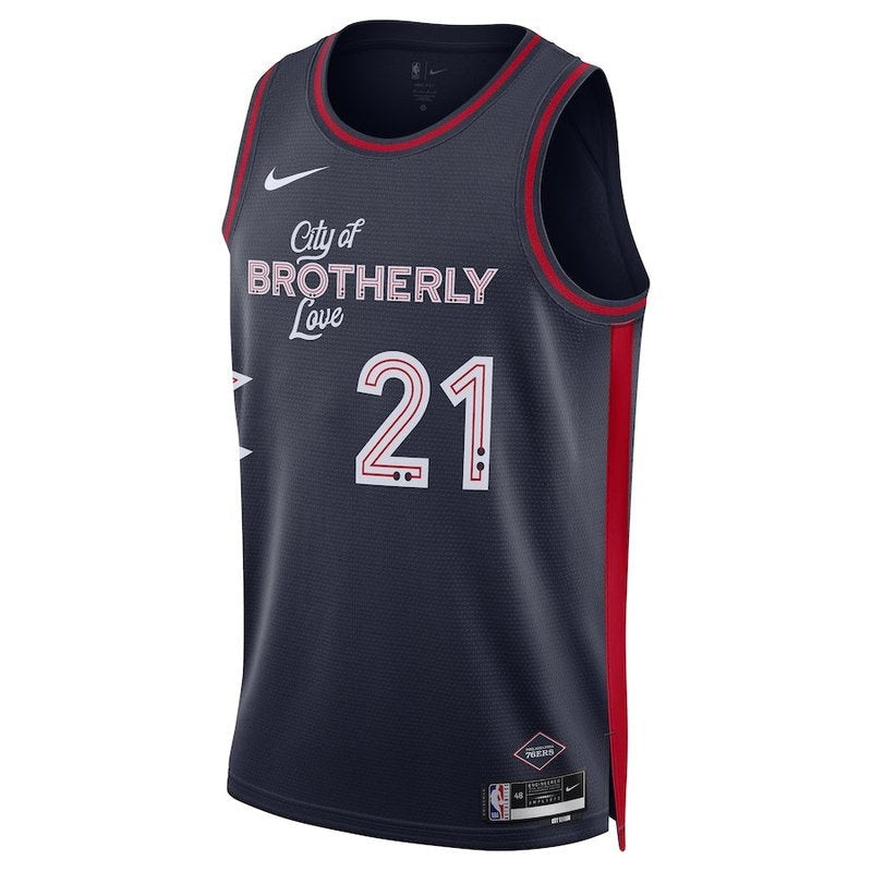 Camisa NBA Joel Embiid Philadelphia 76ers Unissex 23/24 - Azul Marinho - Edição City