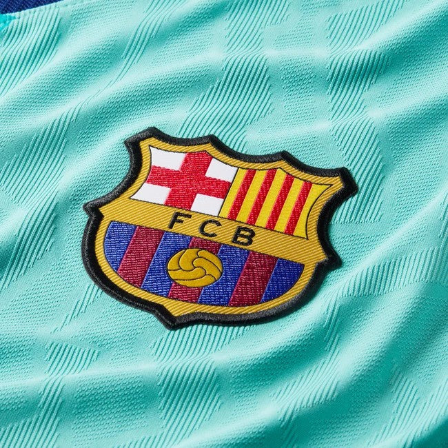 Barcelona 26/27 Third Player Jersey - crest detail