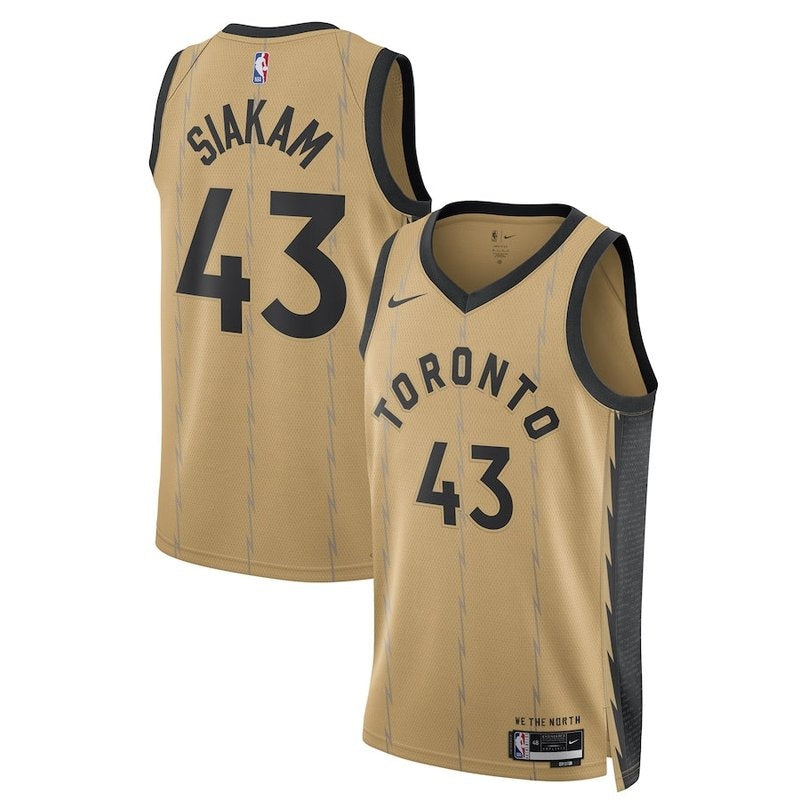 Pascal Siakam Toronto Raptors Camisa NBA Unissex 23/24 - Ouro - City Edition