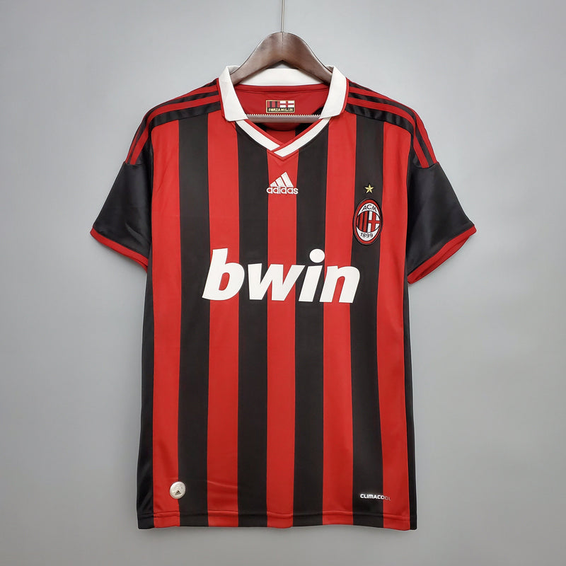 Imagem do produto Camisa Milan Titular 09/10 - Versão Retro com entrega para brasileiros no Reino Unido