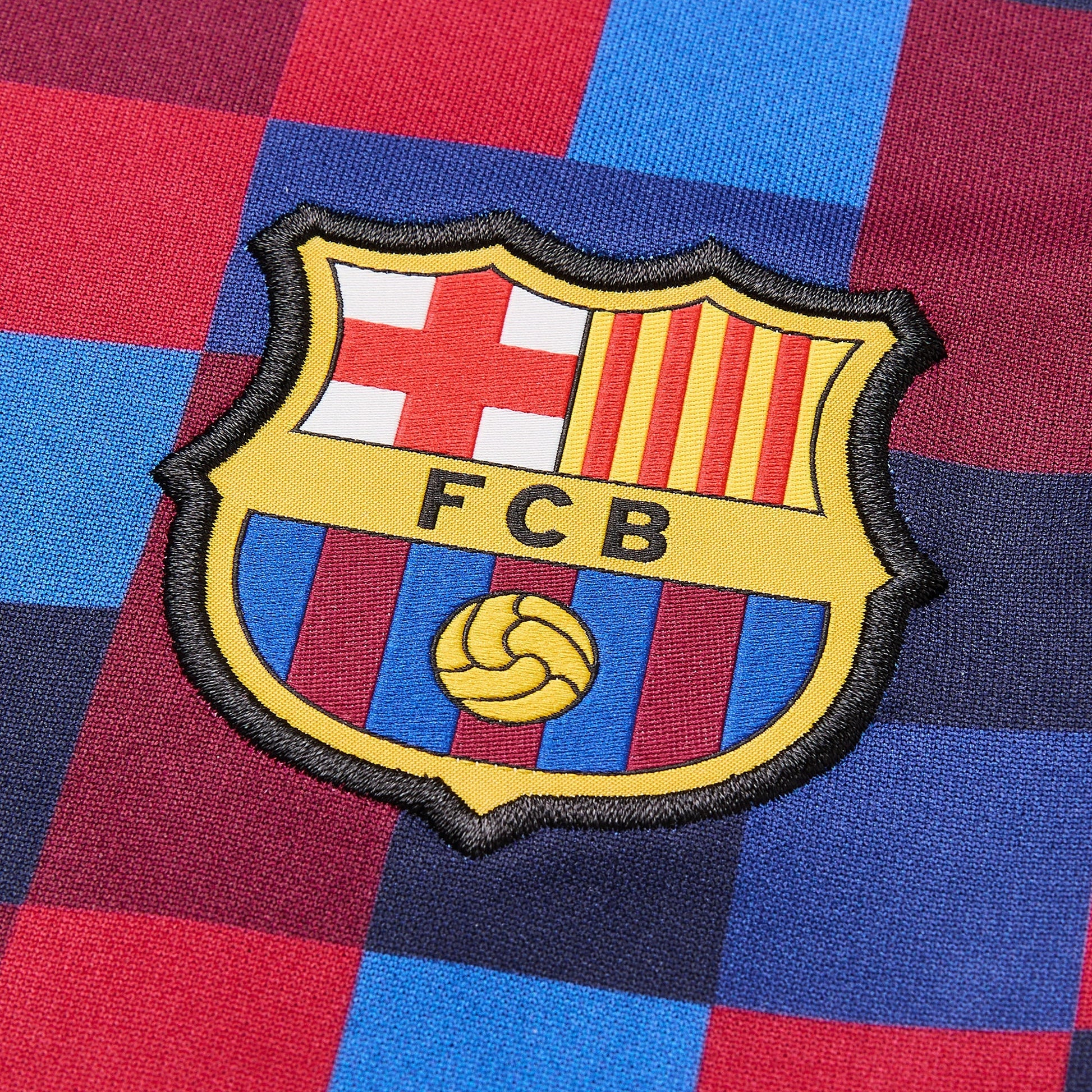 Barcelona 26/27 Pre Match Jersey - crest detail