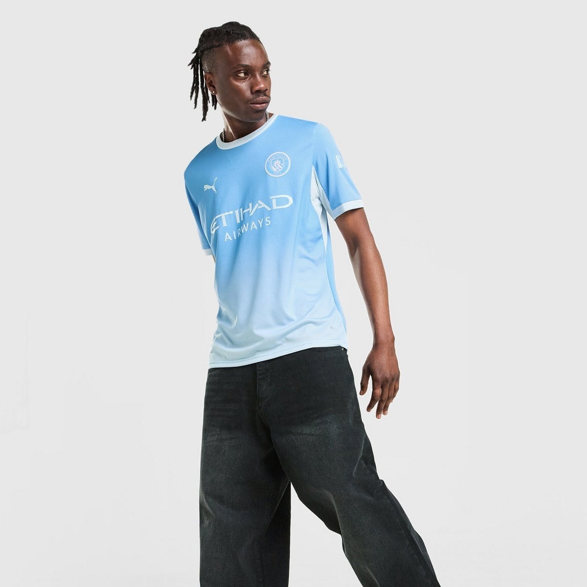 Manchester City 26/27 Home Jersey - worn by model front