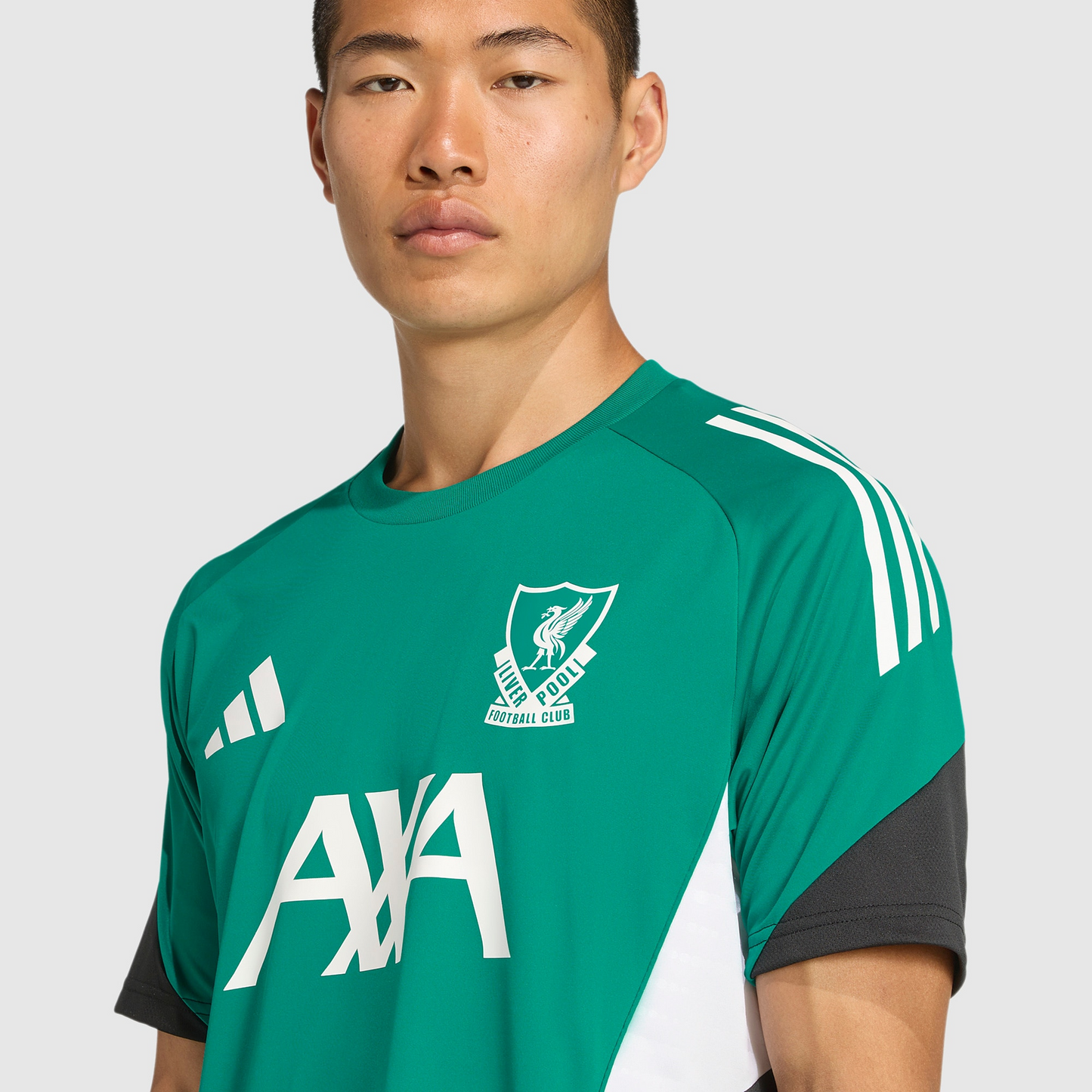 Liverpool 25/26 Training Jersey Green - chest and crest detail