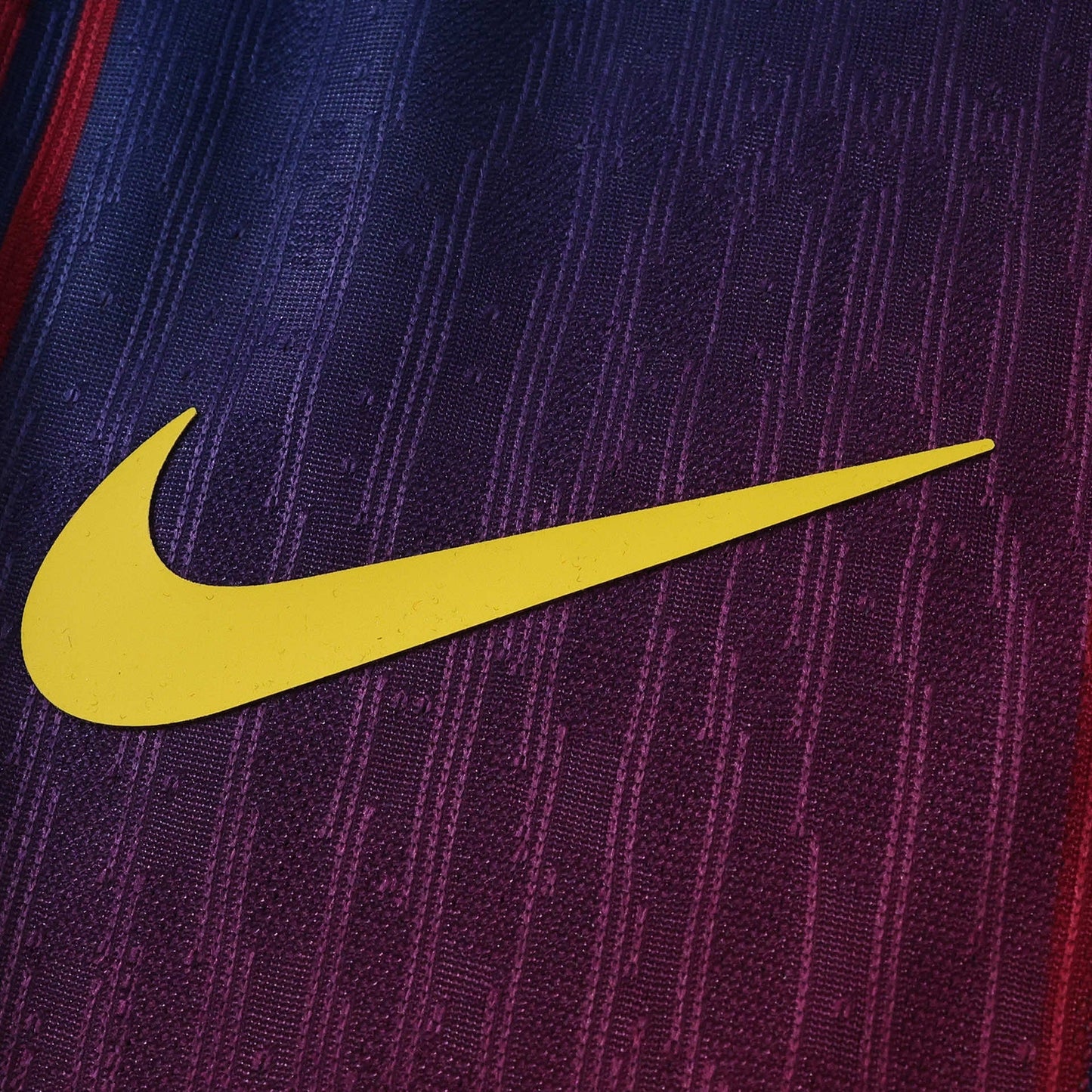 Barcelona 25/26 x Ed Sheeran Player Jersey - crest detail