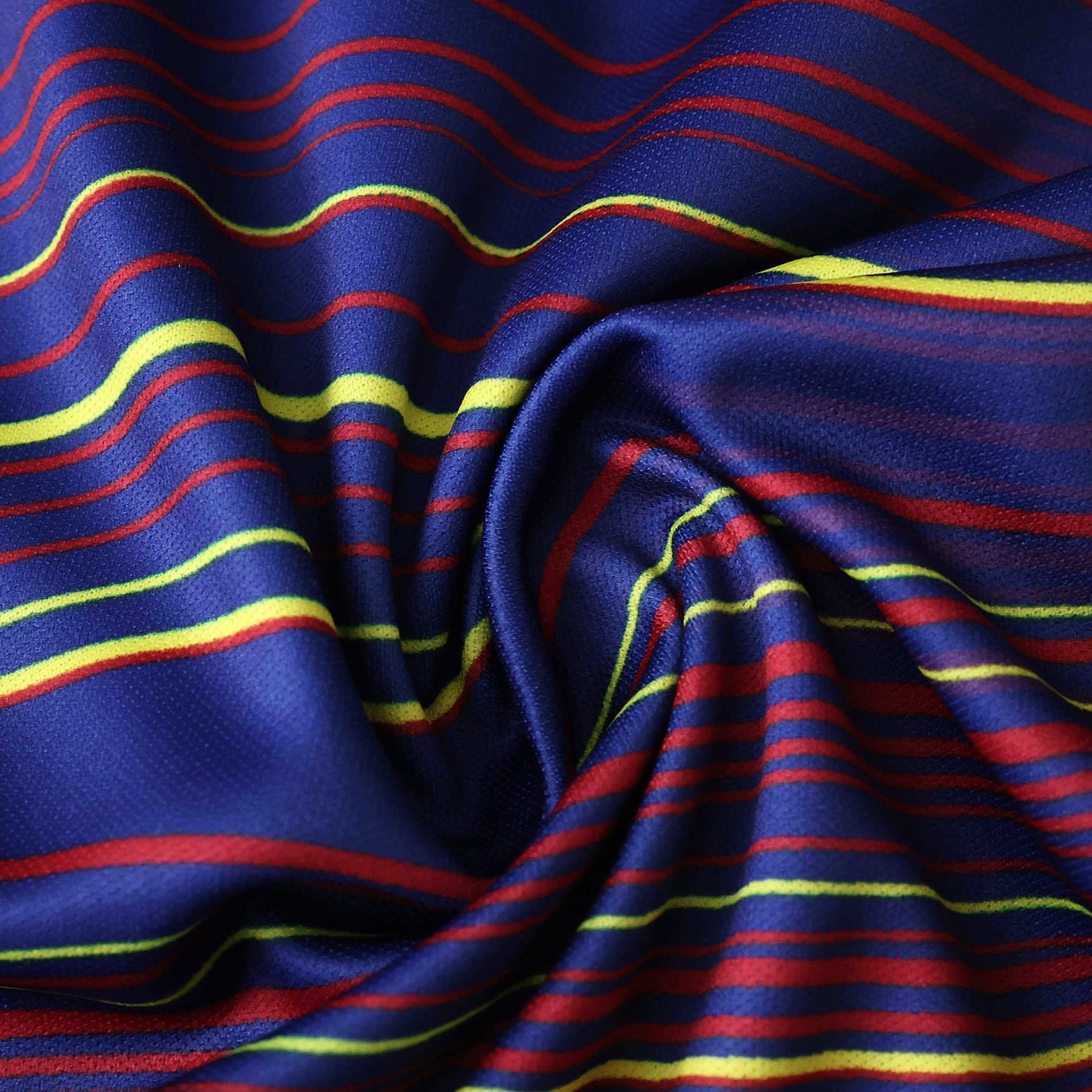 Barcelona 25/26 Pre Match Third Navy Jersey - hem label detail