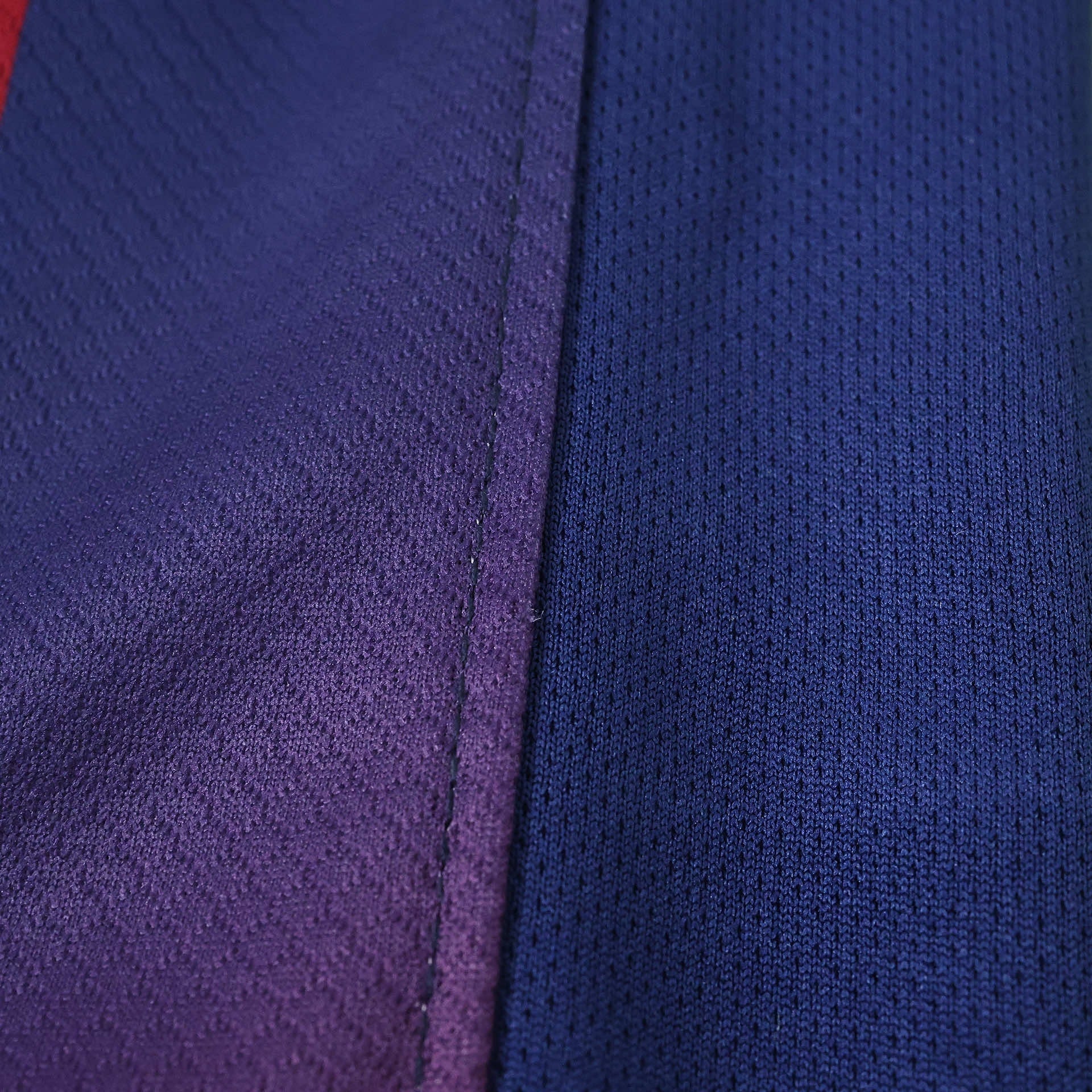 Barcelona 25/26 Home Kids Kit - hem label detail