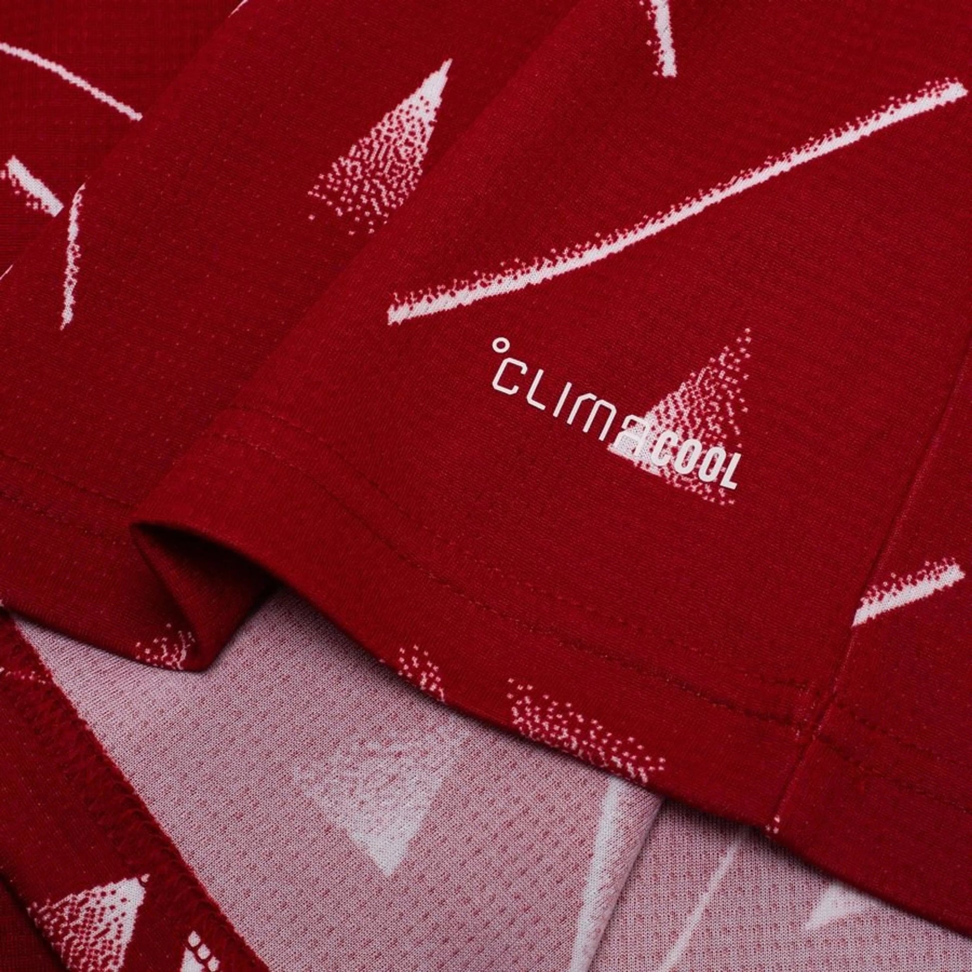 Liverpool 26/27 Home Jersey - Climacool fabric detail