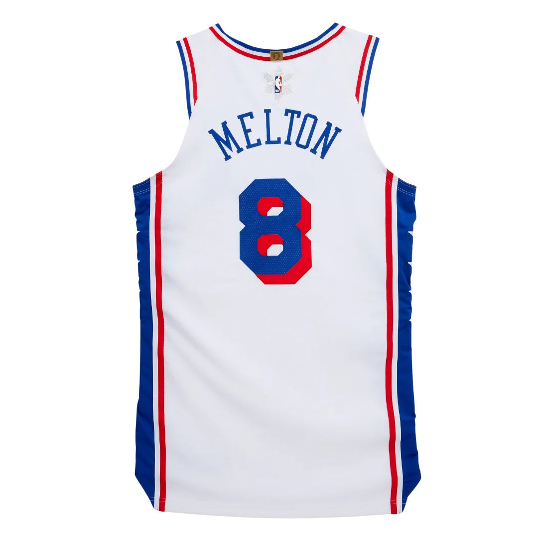 Camisa NBA Tyrese Maxey Philadelphia 76ers Unissex 23/24 - Azul Marinho - Edição City 