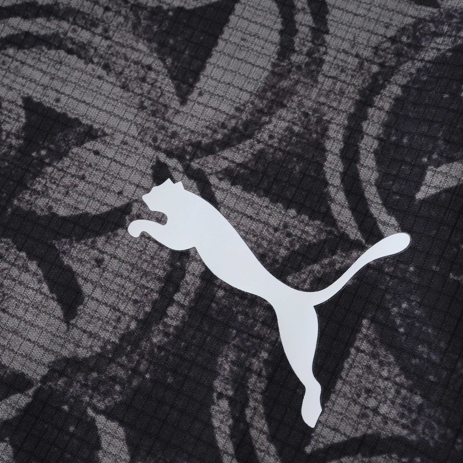 Manchester City 25/26 Training Jersey - Puma logo detail