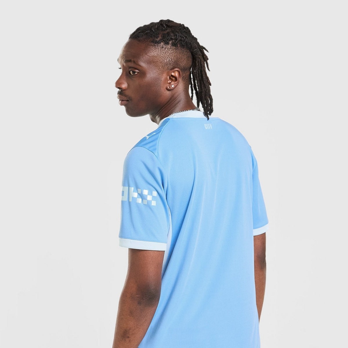 Manchester City 26/27 Home Jersey - worn by model back