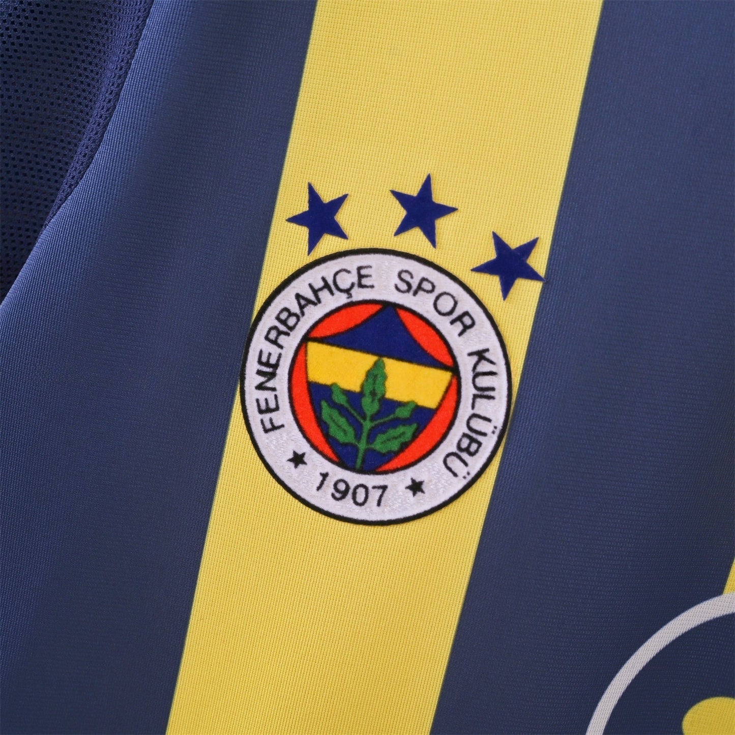 Fenerbahce 05/06 Home Retro Jersey - crest and three stars detail