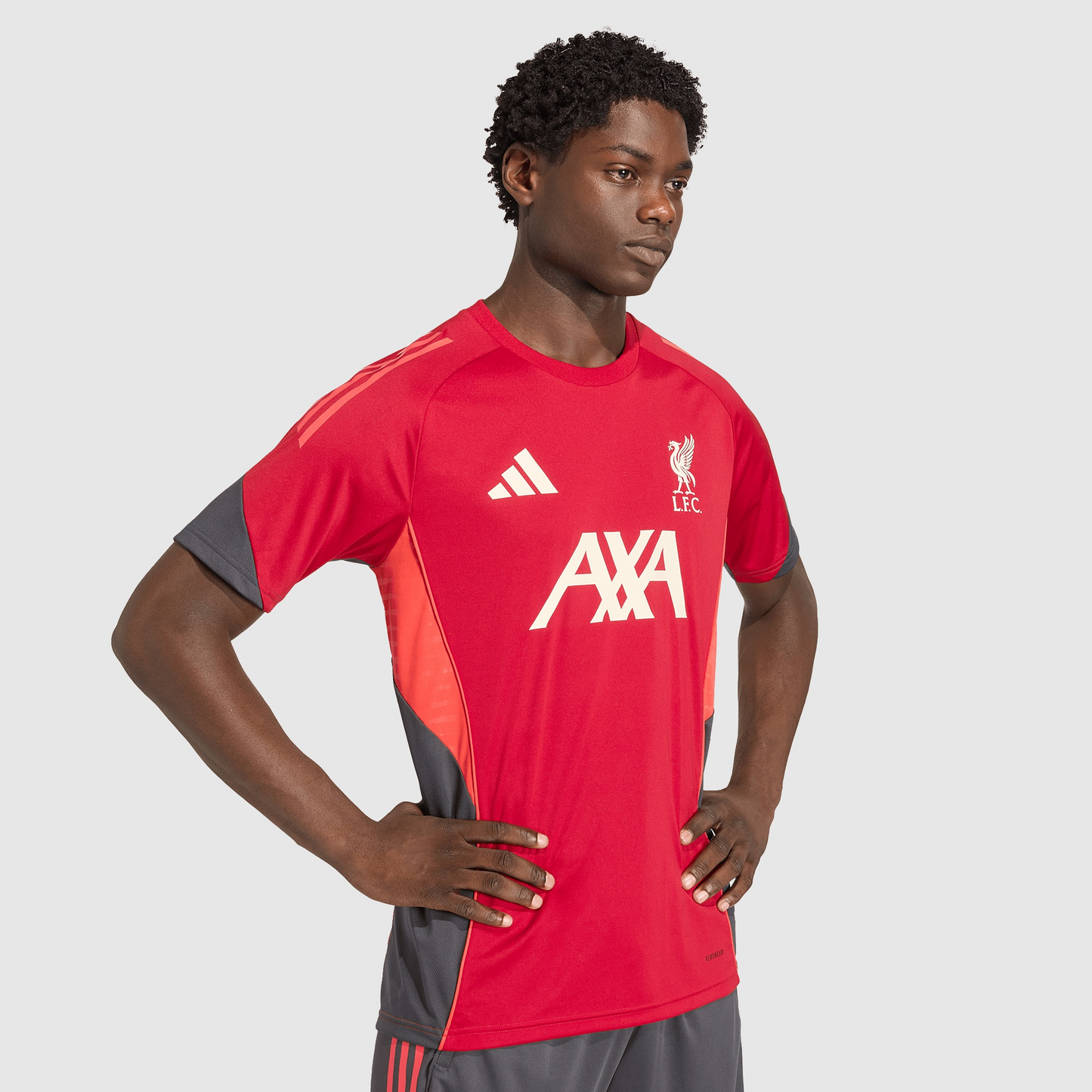 Liverpool 25/26 Training Jersey Red - worn by model side