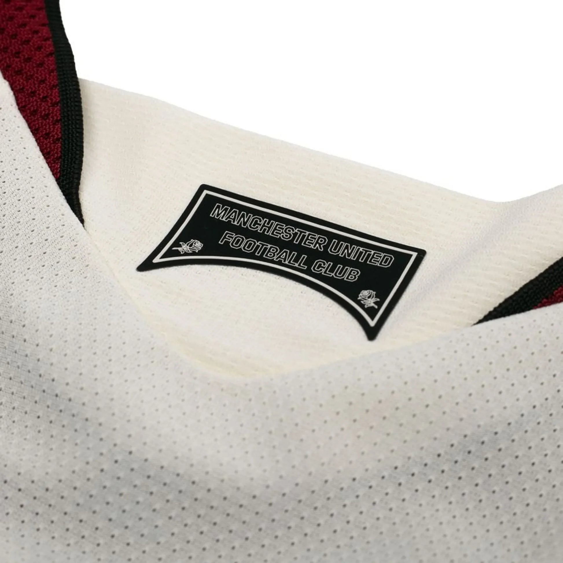 Manchester United 26/27 Third Player Jersey - inner neck label detail