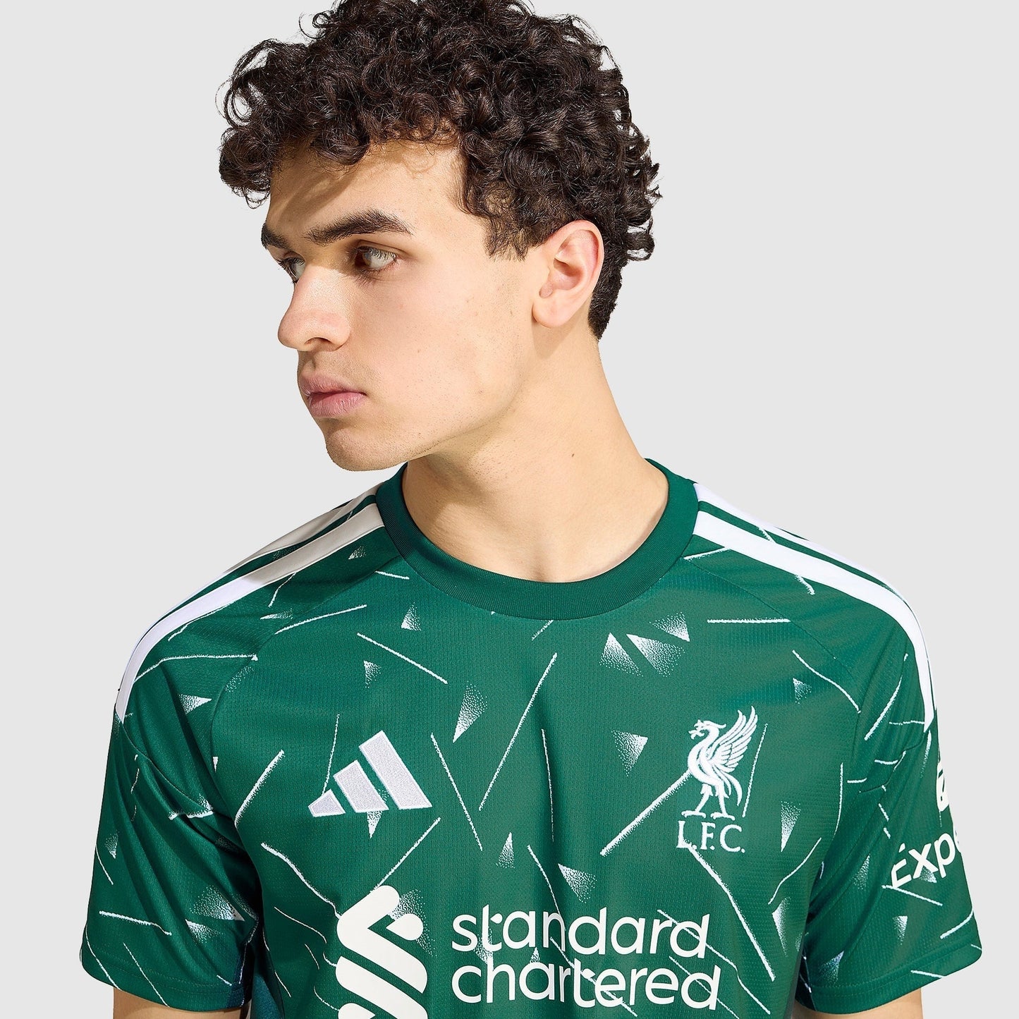Liverpool 26/27 Goalkeeper Green Jersey - crest and shoulder detail