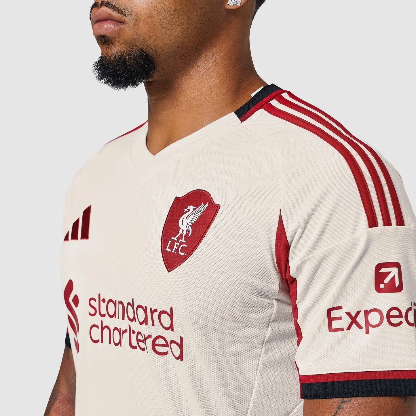 Liverpool 25/26 Away Jersey - crest and chest detail