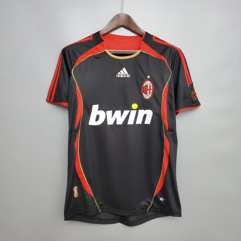 Imagem do produto Camisa Milan Reserva 06/07 - Versão Retro com entrega para brasileiros no Reino Unido