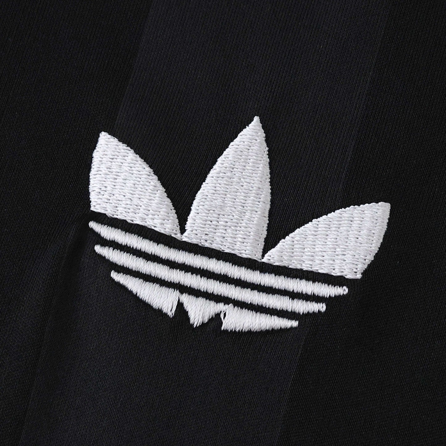 Liverpool 25/26 Goalkeeper Black Jersey - adidas trefoil detail