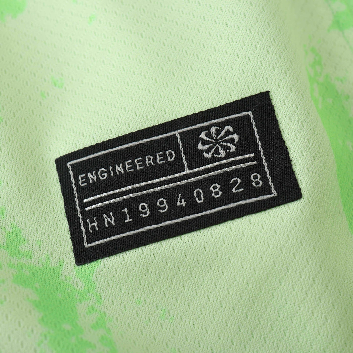 Barcelona 25/26 Fifth Jersey - collar detail