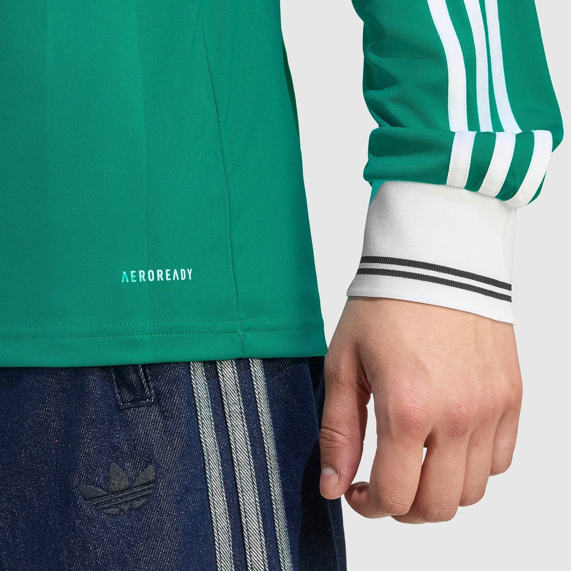 Liverpool 25/26 Third Long Sleeve Jersey - sleeve cuff detail
