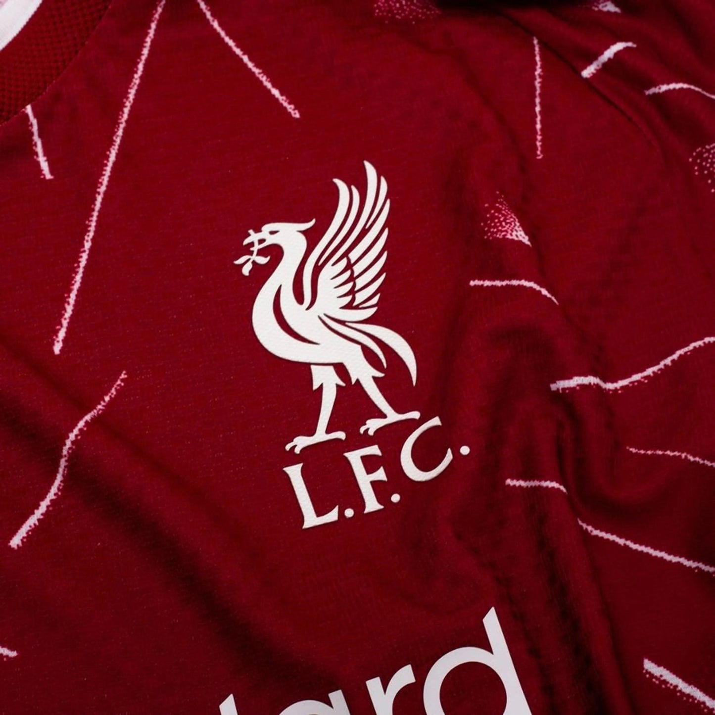 Liverpool 26/27 Home Player Jersey - crest detail