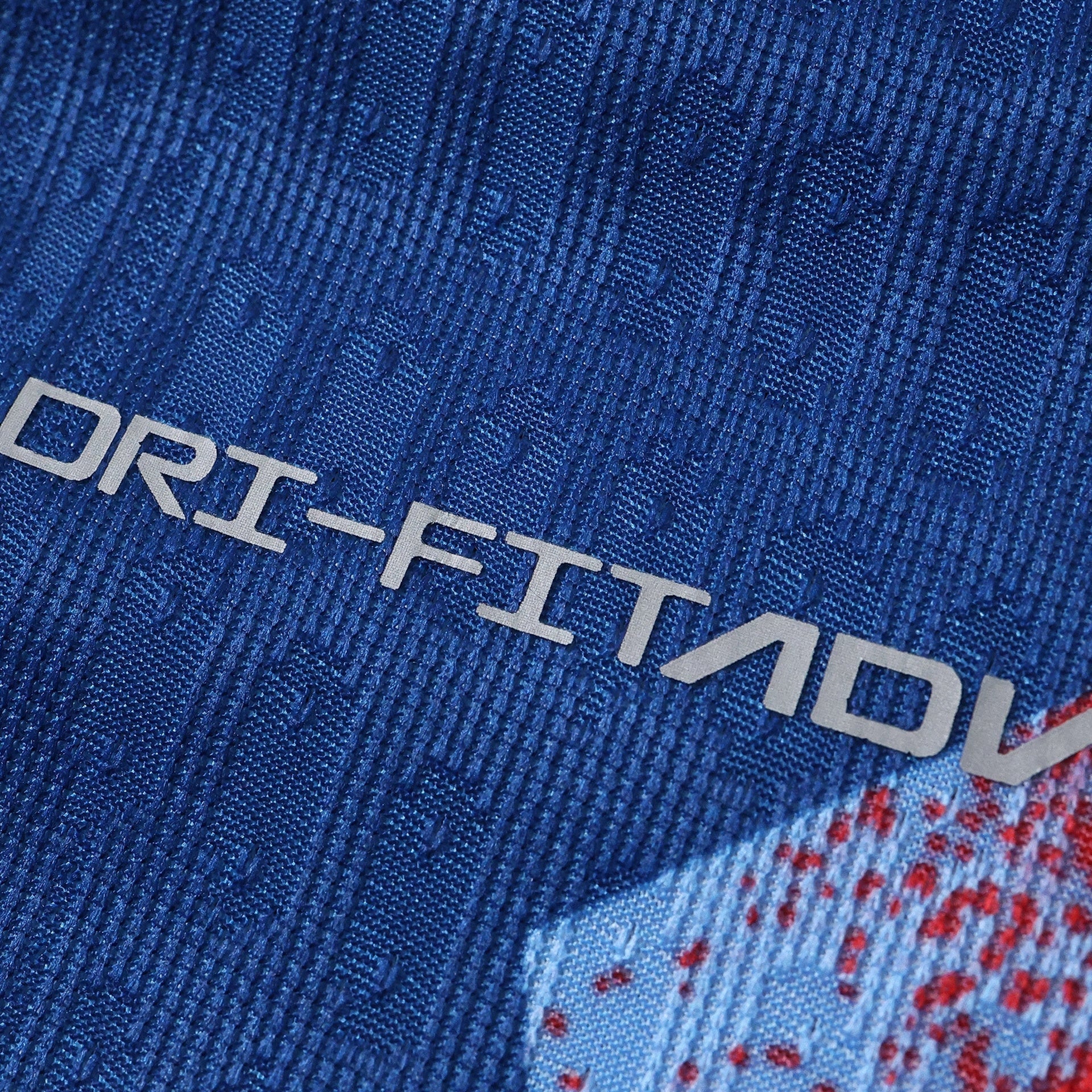 Barcelona 25/26 Fourth Player Jersey - fabric detail