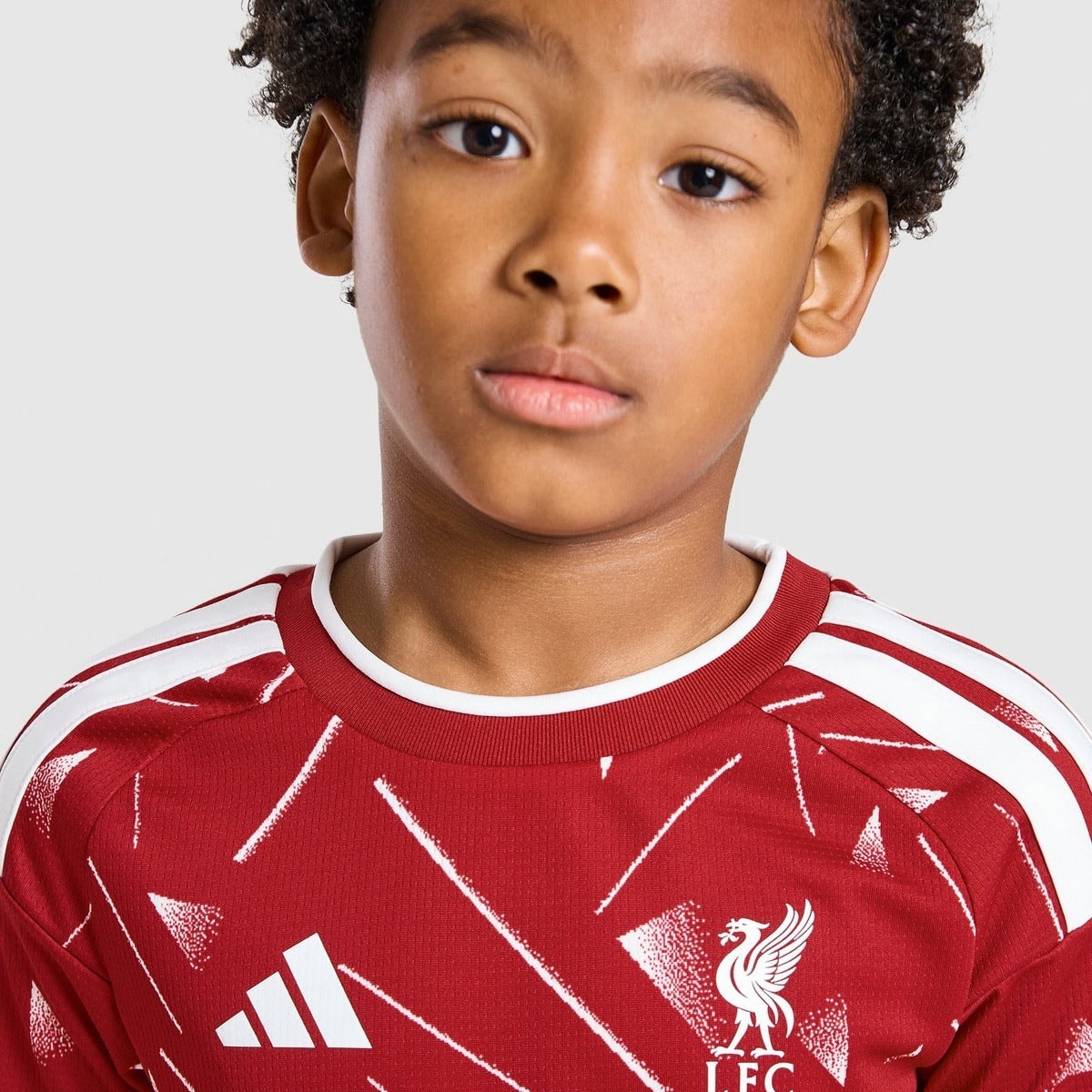 Liverpool 26/27 Home Kids Kit - crest and chest detail