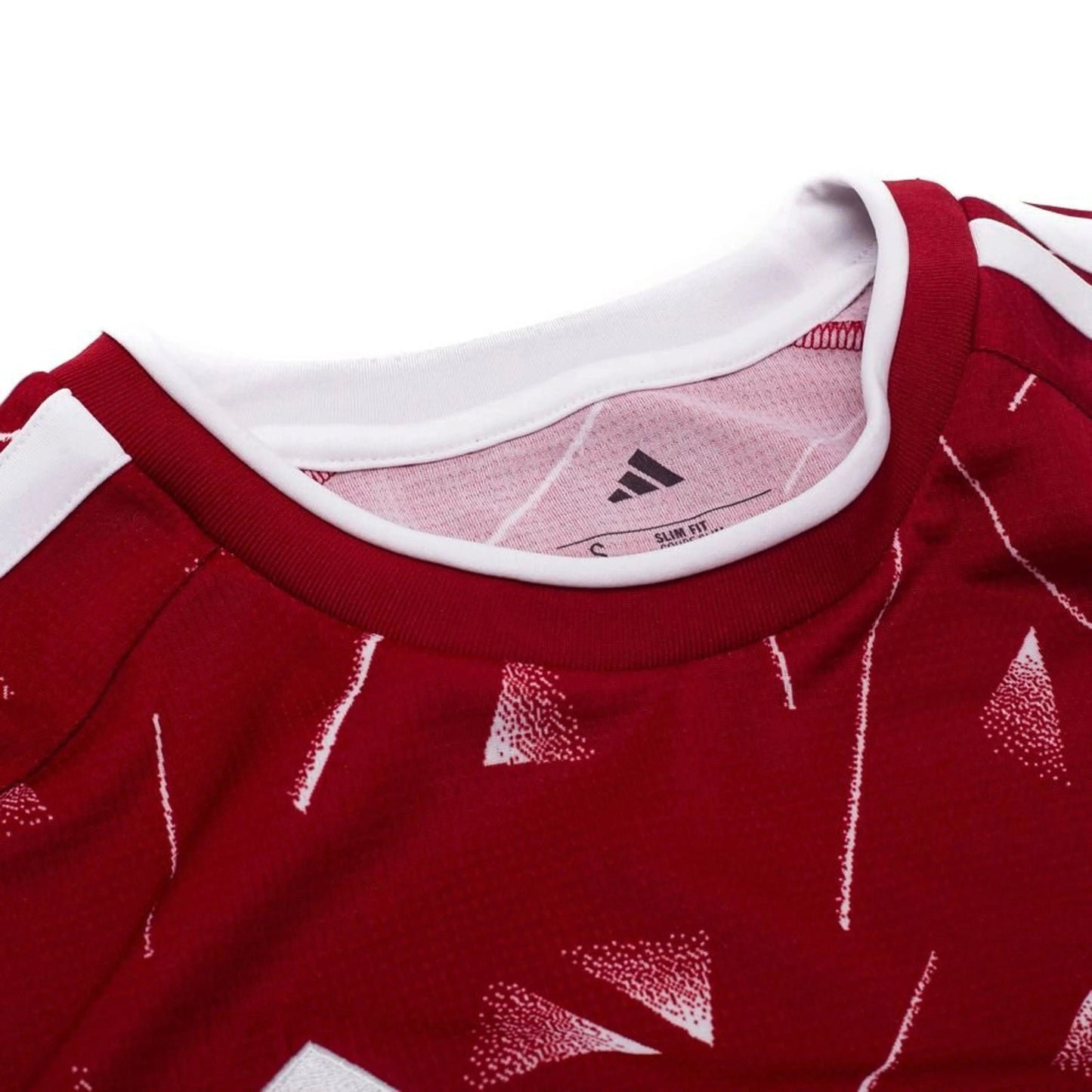Liverpool 26/27 Home Jersey - collar detail