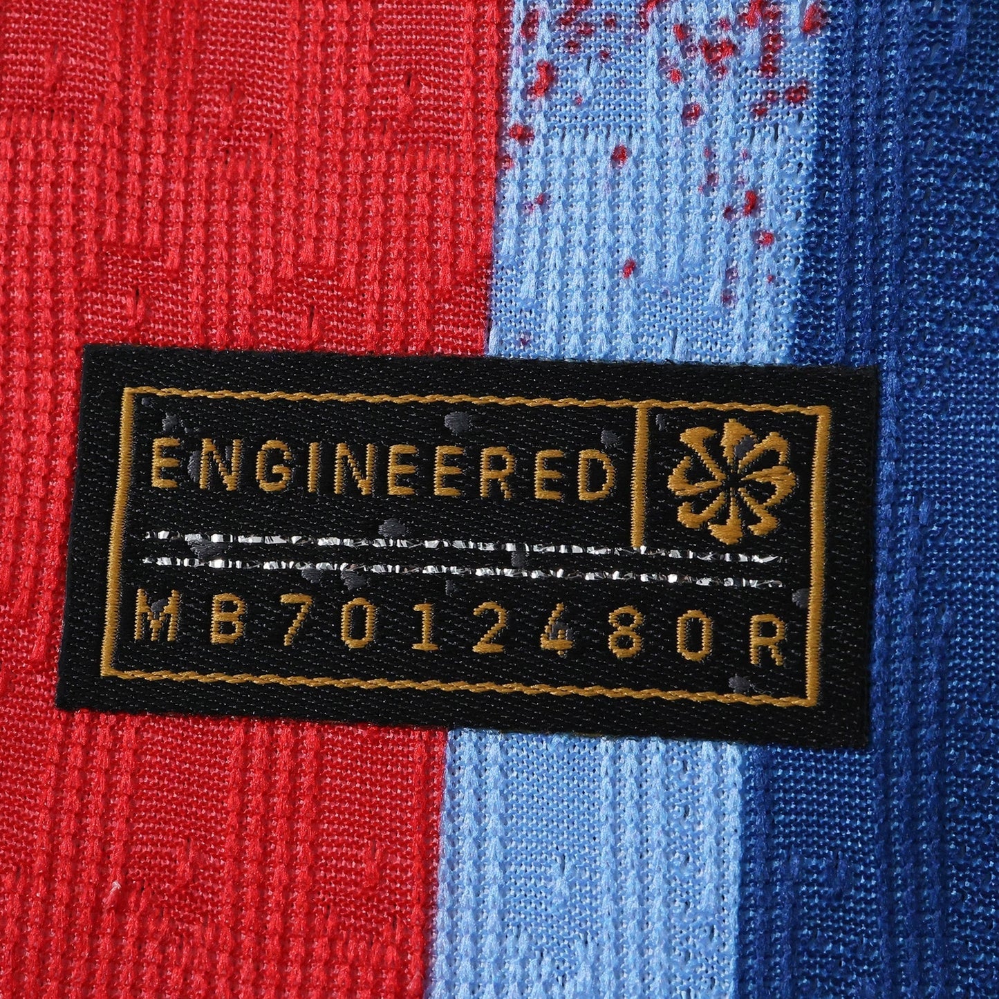 Barcelona 25/26 Fourth Player Jersey - hem label detail