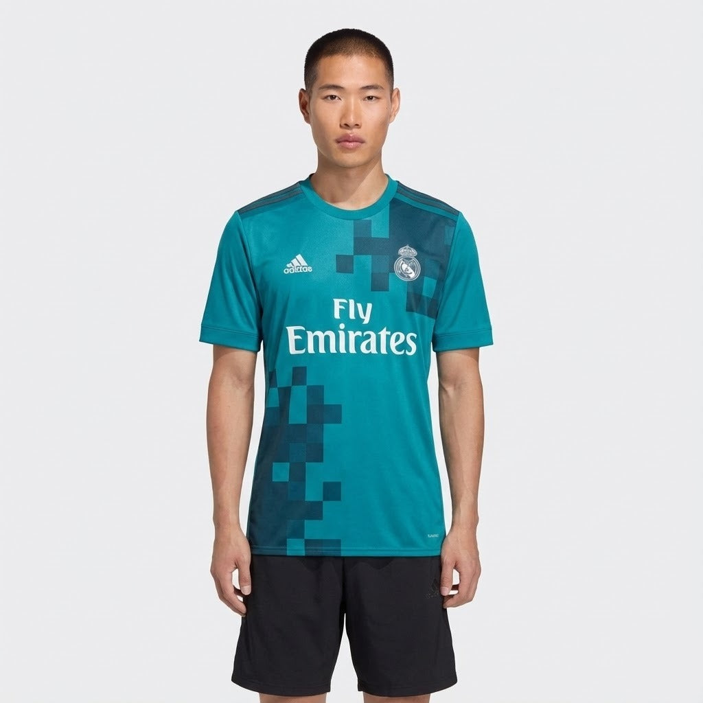Jersey Retro Real Madrid 2017/18 II