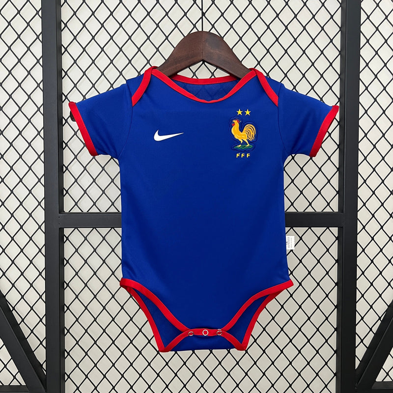 Imagem do produto CAMISETA FRANCIA I EURO 2024 BABY com entrega para brasileiros no Reino Unido