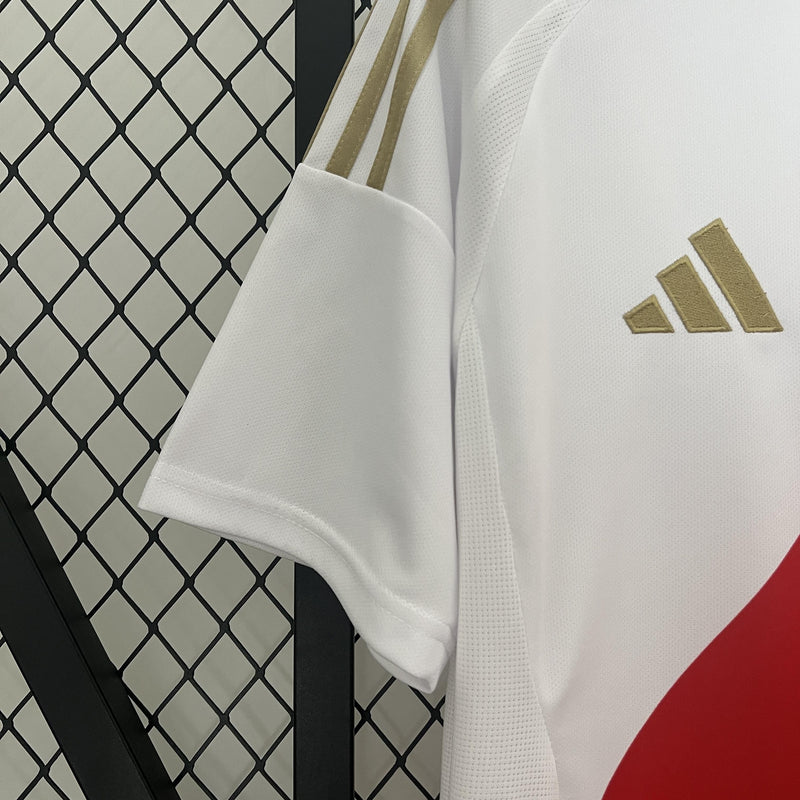 Peru 24-25 Home