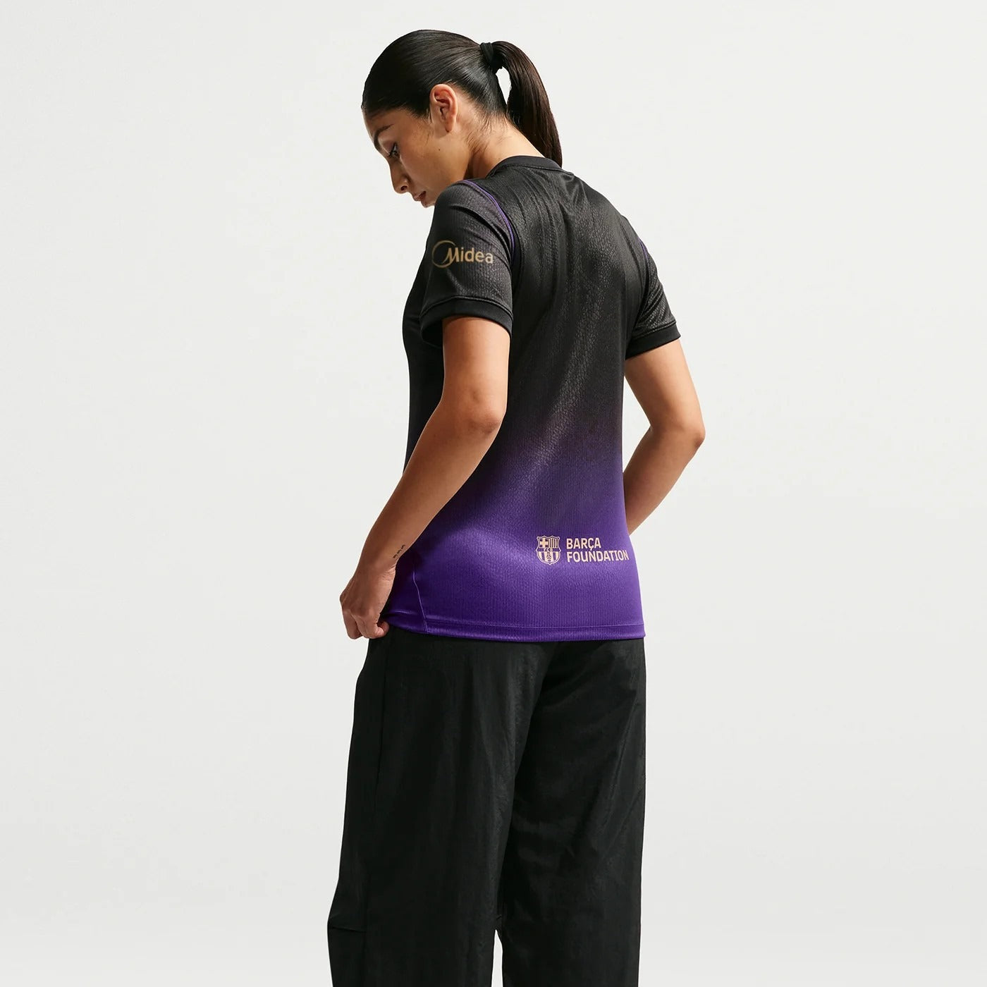 Barcelona 26/27 Away Women's Jersey - worn by model back