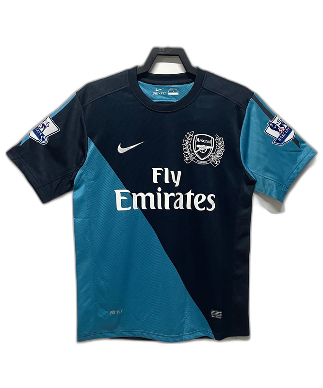 Camisa reserva do Arsenal 11/12 II - Versão retrô