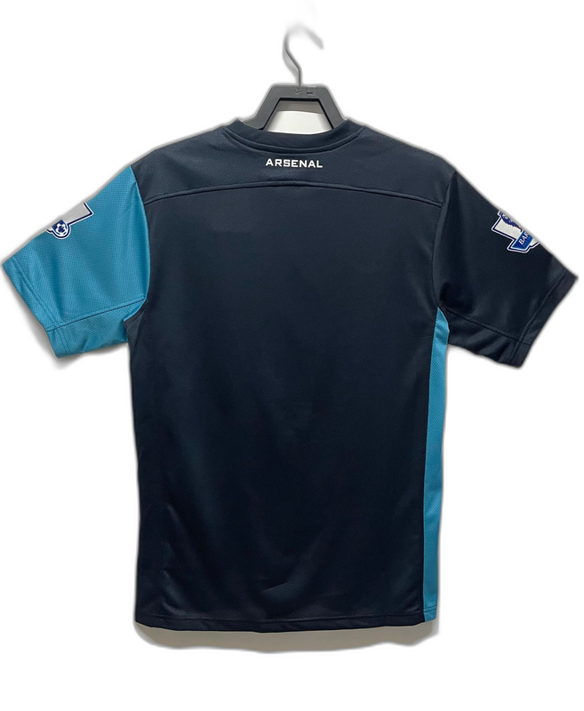 Camisa reserva do Arsenal 11/12 II - Versão retrô