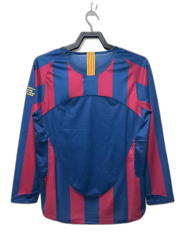 Camisa Barcelona 05/06 I Home - Manga Longa Versão Retro
