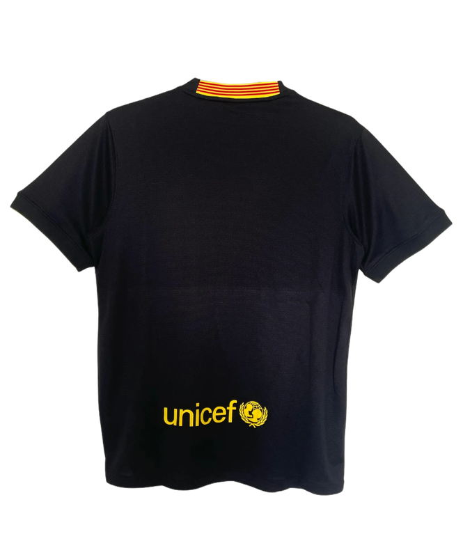 Terceira camisa do Barcelona 13/14 III - versão retrô