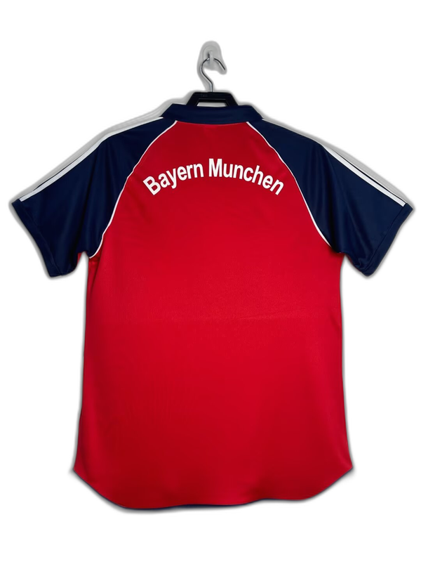 Camisa Home 00/01 I do Bayern de Munique - Versão Retrô