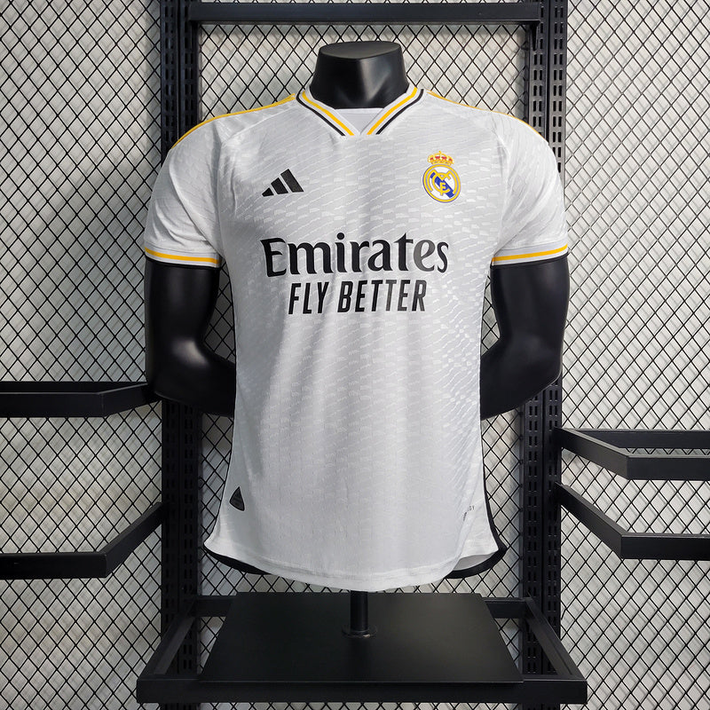 Imagem do produto Real Madrid 23-24 Home versão jogador com entrega para brasileiros no Reino Unido