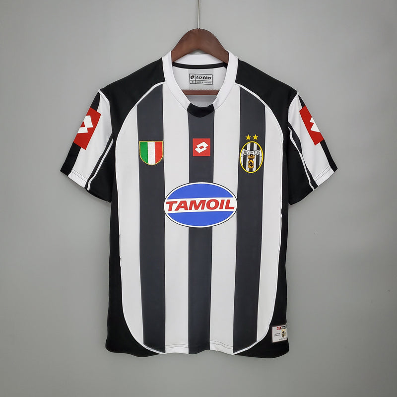 Imagem do produto Camisa Juventus Titular 02/03 - Versão Retro com entrega para brasileiros no Reino Unido