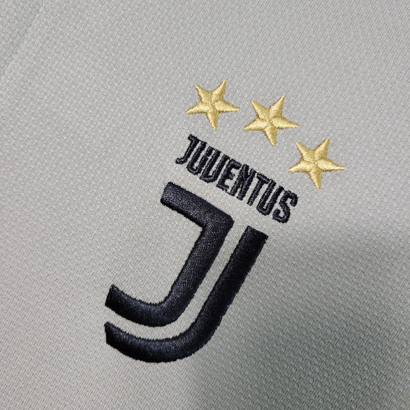 Juventus Reserve 18/19 Shirt - Retro Version