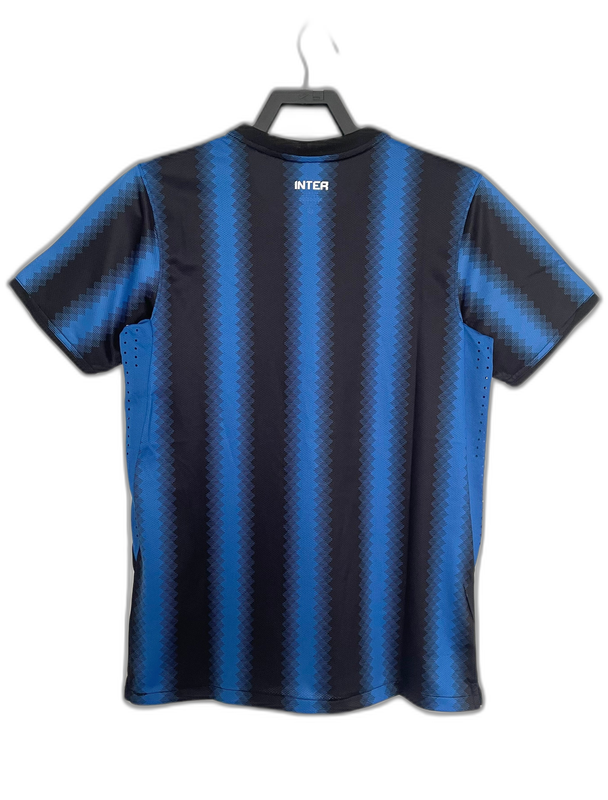 Camiseta local del Inter de Milán 10/11 I - Versión retro