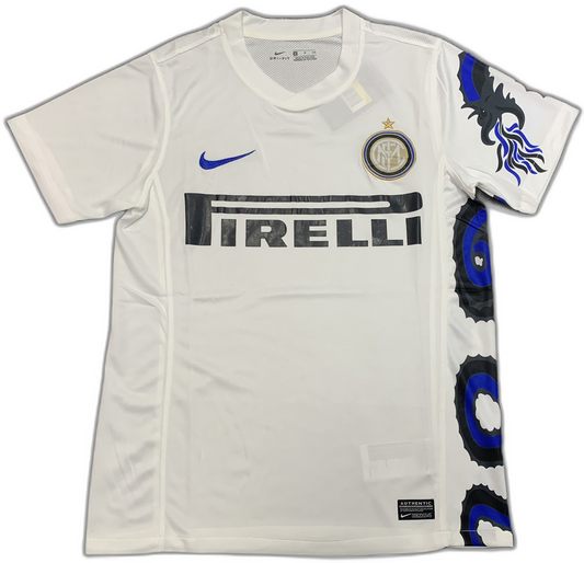 Camiseta de visitante del Inter de Milán 2010 II (versión retro)
