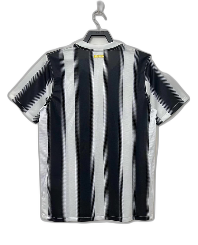 Camiseta local de la Juventus 11/12 I - Versión retro