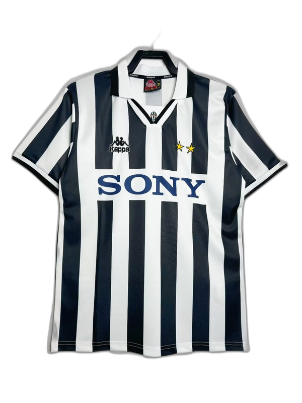 Camiseta local de la Juventus 95/96 I - Versión retro