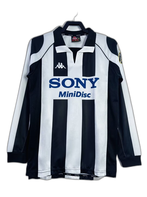 Camisa Juventus 97/98 I Home - Manga Longa Versão Retro