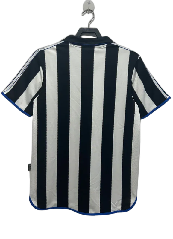 Camiseta local del Newcastle 99/00 I - Versión retro
