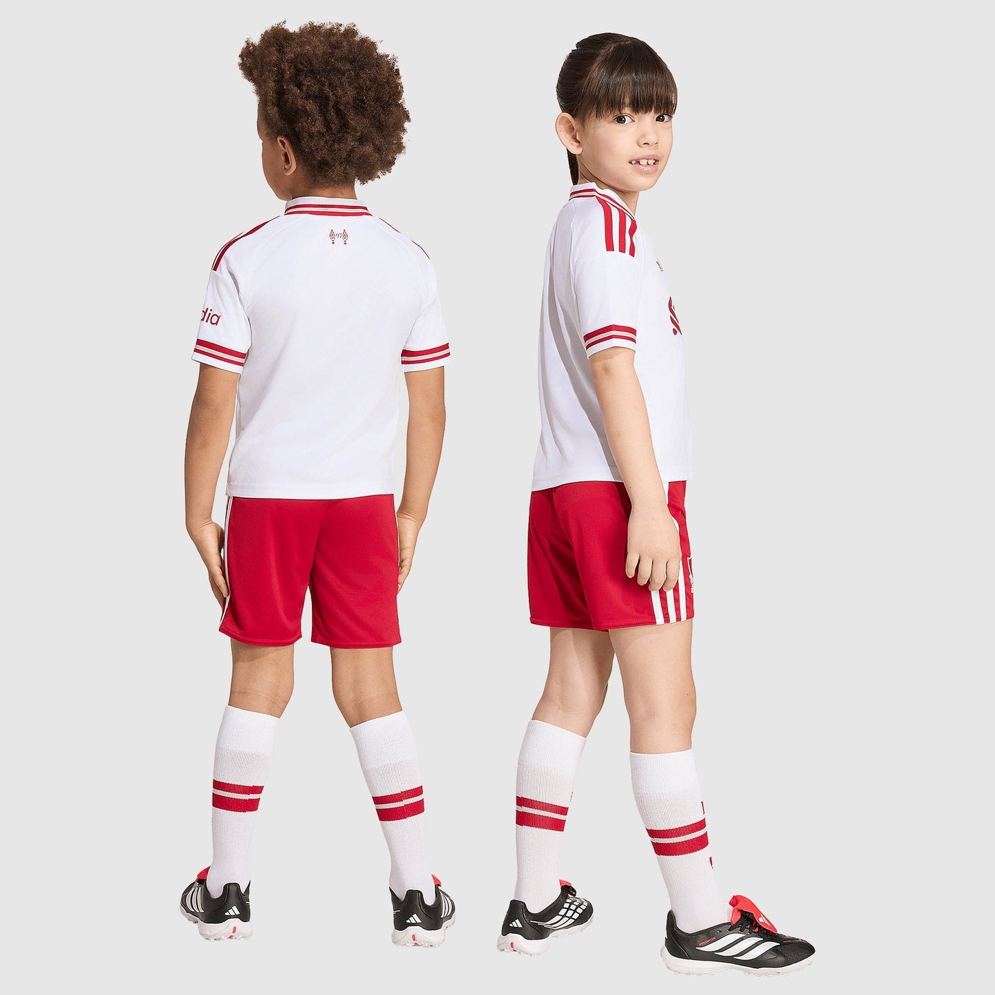 Liverpool 26/27 Away Kids Kit - worn by models back